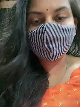 HaaniKaur online show from March 6, 2025, 5:22 pm