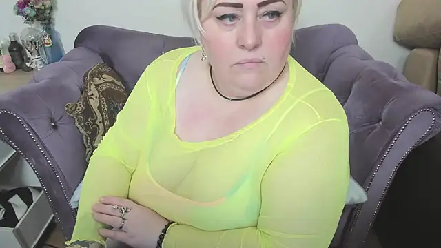 fashiona online show from March 12, 2026, 9:24 am