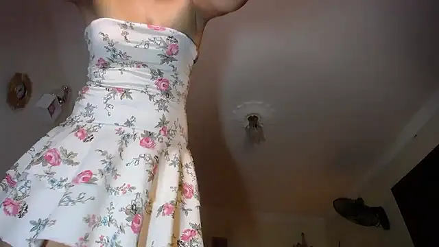 danielle rose 1 online show from January 11, 2026, 5:53 pm