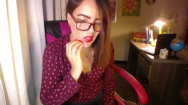 danielle rose 1 online show from May 20, 2026, 3:42 pm