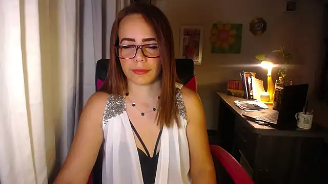 danielle rose 1 online show from July 18, 2026, 4:48 pm