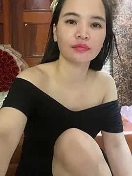 LiLi-Kirix99 online show from July 6, 2026, 7:26 am