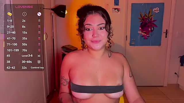 ann4montez  online show from May 28, 2026, 8:33 am