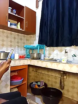 sexxylucia online show from March 22, 2026, 6:20 pm