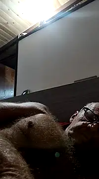 Snapshot of Freddy1962 chatting on January 10, 2025, 4:44 am Freddy1962 online show from January 10, 2025, 4:44 am