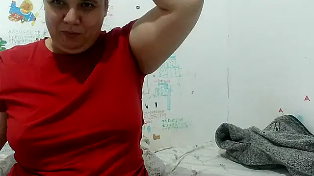 Snapshot of VixenBya chatting on November 7, 2025, 8:52 am VixenBya online show from November 7, 2025, 8:52 am