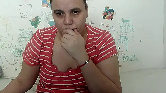 Snapshot of VixenBya chatting on September 28, 2025, 7:15 am VixenBya online show from September 28, 2025, 7:15 am