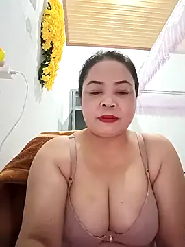 Sexy-bigtits2024 online show from January 26, 2025, 4:09 pm