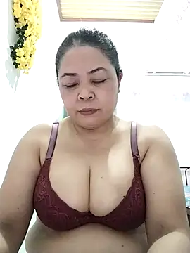 Sexy-bigtits2024 online show from February 4, 2026, 11:05 am