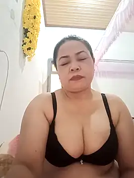 Sexy-bigtits2024 online show from January 4, 2025, 2:46 am