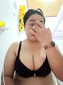 Sexy-bigtits2024 online show from December 28, 2024, 12:45 pm