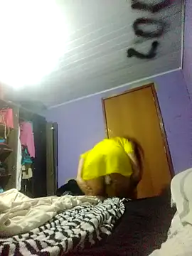 lorraine alves ferreira online show from November 4, 2025, 1:20 am