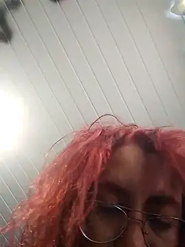 lorraine alves ferreira online show from March 1, 2025, 4:54 pm