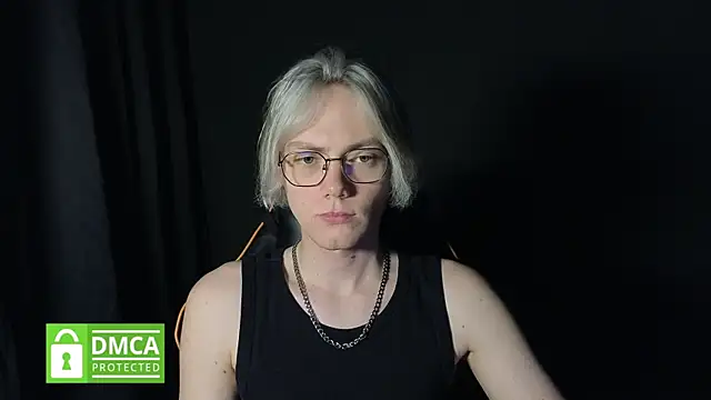 Keytaro online show from May 31, 2026, 6:20 pm