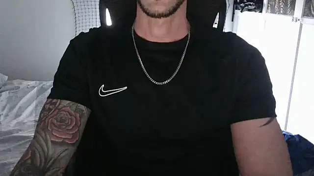 gabrielsaiyann online show from April 12, 2026, 5:49 pm