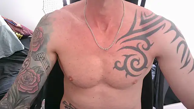 gabrielsaiyann online show from May 12, 2026, 10:54 am