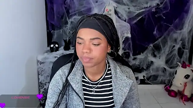 Marce 22 online show from October 10, 2025, 11:16 pm