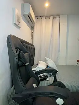 Belissa miller online show from February 21, 2026, 7:27 pm