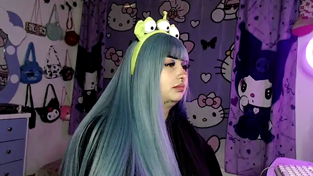 Snapshot of lussyevans24 chatting on February 3, 2026, 5:16 am lussyevans24 online show from February 3, 2026, 5:16 am