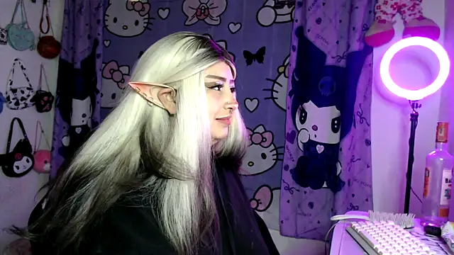 Snapshot of lussyevans24 chatting on February 5, 2026, 7:15 am lussyevans24 online show from February 5, 2026, 7:15 am