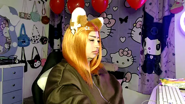 Snapshot of lussyevans24 chatting on February 16, 2026, 4:22 am lussyevans24 online show from February 16, 2026, 4:22 am