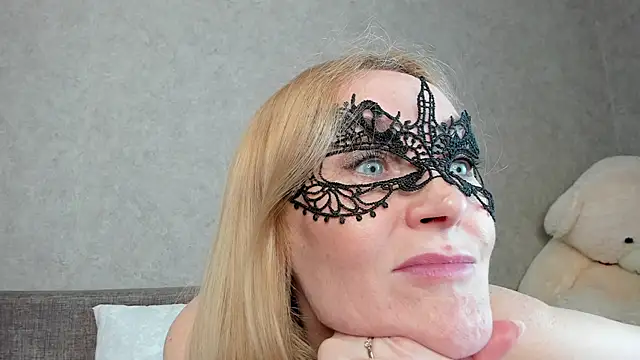 angelica marquise online show from May 9, 2026, 11:46 am
