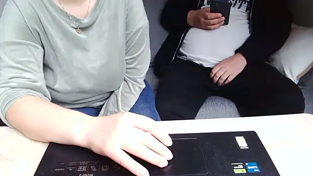 margotgra82 online show from February 20, 2025, 9:11 am