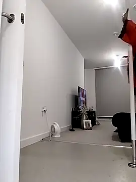 Cinderella Jewels  online show from November 7, 2025, 8:13 pm