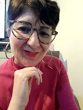 Viola8p online show from March 5, 2026, 10:45 am