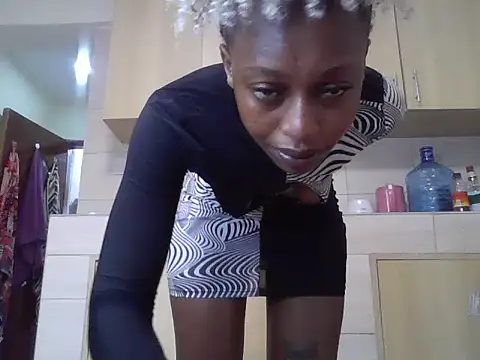 Petite doll20 online show from March 14, 2026, 2:56 pm