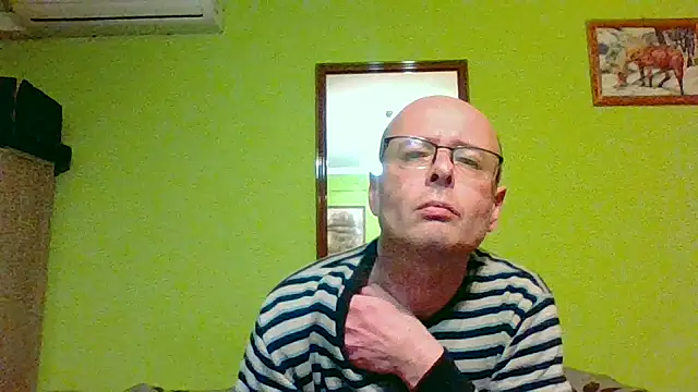 Snapshot of Tiger202441 chatting on May 20, 2026, 10:07 pm Tiger202441 online show from May 20, 2026, 10:07 pm