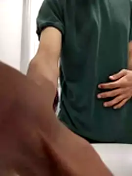 Dennis 2024 online show from November 19, 2025, 1:27 am