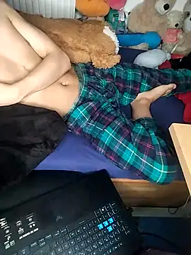 Dennis 2024 online show from October 22, 2025, 9:20 am