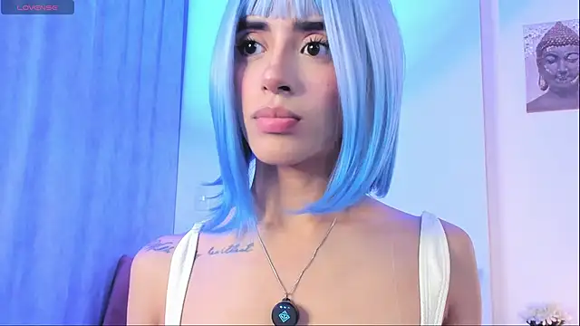 StormiRusso online show from November 7, 2025, 12:59 am