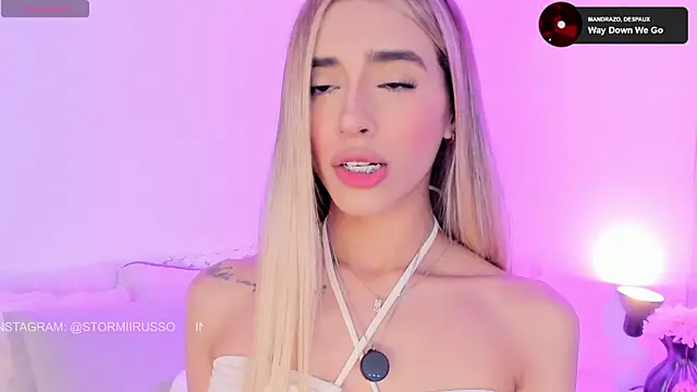 StormiRusso online show from March 27, 2026, 1:36 am