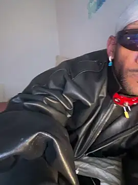 Snapshot of esteraulxxx chatting on December 6, 2024, 11:49 am esteraulxxx online show from December 6, 2024, 11:49 am