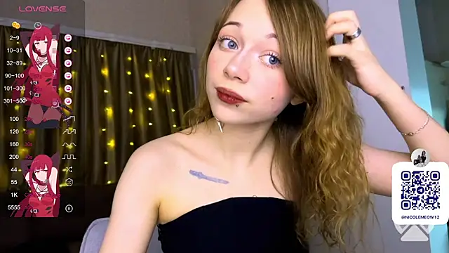 Snapshot of _SofiaBrown chatting on February 23, 2026, 6:52 pm SofiaBrown online show from February 23, 2026, 6:52 pm