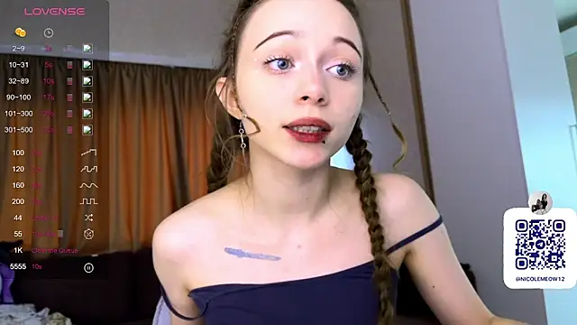  SofiaBrown online show from March 22, 2026, 1:12 pm