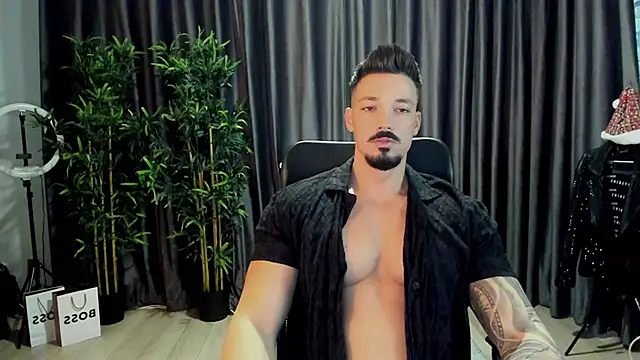 HaydenSpearss online show from November 15, 2025, 7:56 am