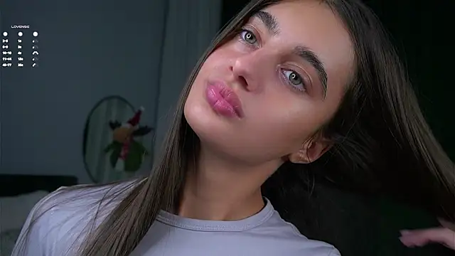 Snapshot of PiquingOgalala chatting on February 9, 2026, 1:03 am PiquingOgalala online show from February 9, 2026, 1:03 am