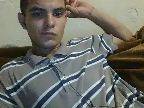 JoanBS21 online show from September 18, 2025, 4:04 am