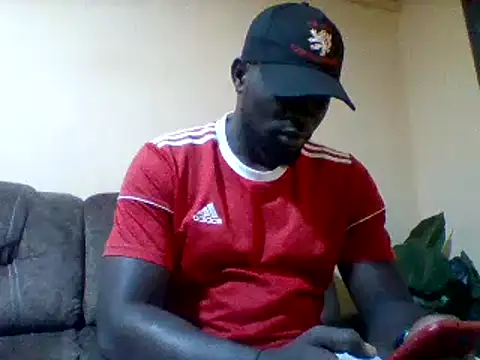 ClinDi online show from October 1, 2025, 2:32 pm