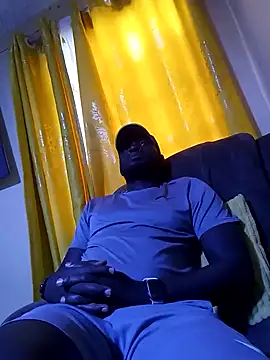 ClinDi online show from November 27, 2025, 1:44 pm