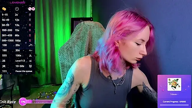  HelenCarter online show from April 12, 2026, 8:34 pm