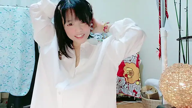 renapiyon8182 online show from January 17, 2025, 7:38 pm