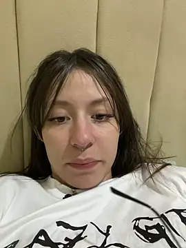 Snapshot of _nobara__ chatting on January 6, 2025, 6:25 am  nobara   online show from January 6, 2025, 6:25 am