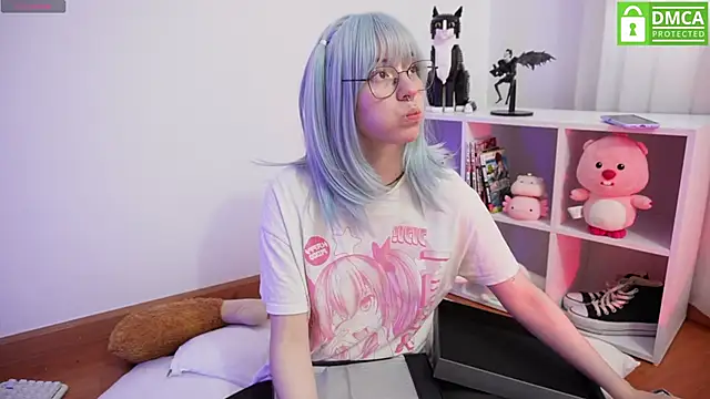 Snapshot of _nobara__ chatting on October 12, 2025, 8:54 pm  nobara   online show from October 12, 2025, 8:54 pm