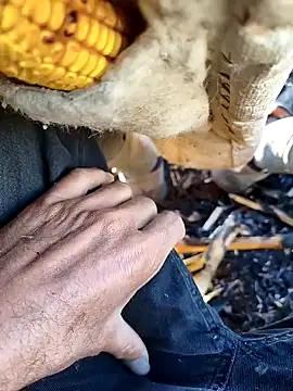 Snapshot of murokkk31 chatting on December 19, 2025, 5:54 am murokkk31 online show from December 19, 2025, 5:54 am