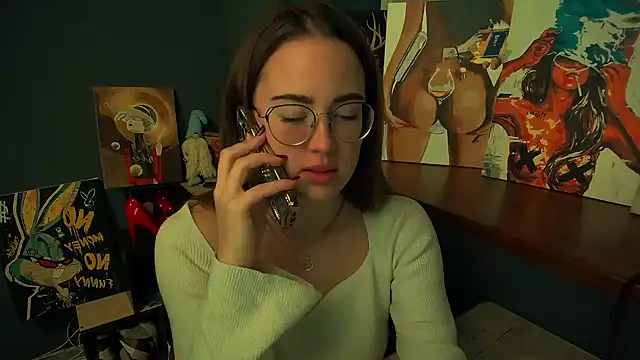 luxie milady online show from February 16, 2026, 1:43 pm