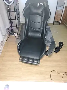 Snapshot of uniquechina69 chatting on March 8, 2025, 2:45 am uniquechina69 online show from March 8, 2025, 2:45 am